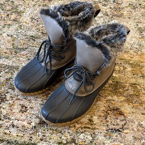 Izod Black and Gray Winter Boots with Faux Fur